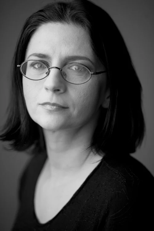 Simona Popescu (foto Alex Galmeanu)